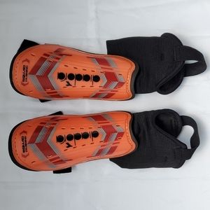 Kids Diadora soccer shin guards